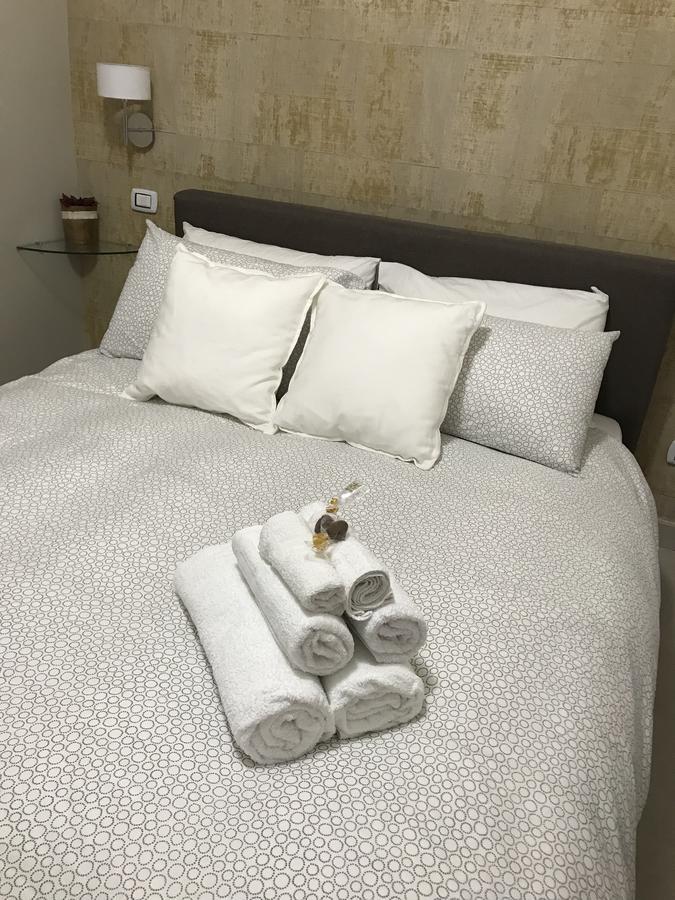 Terrazza Aragon Room And Spa Napoli Exterior foto