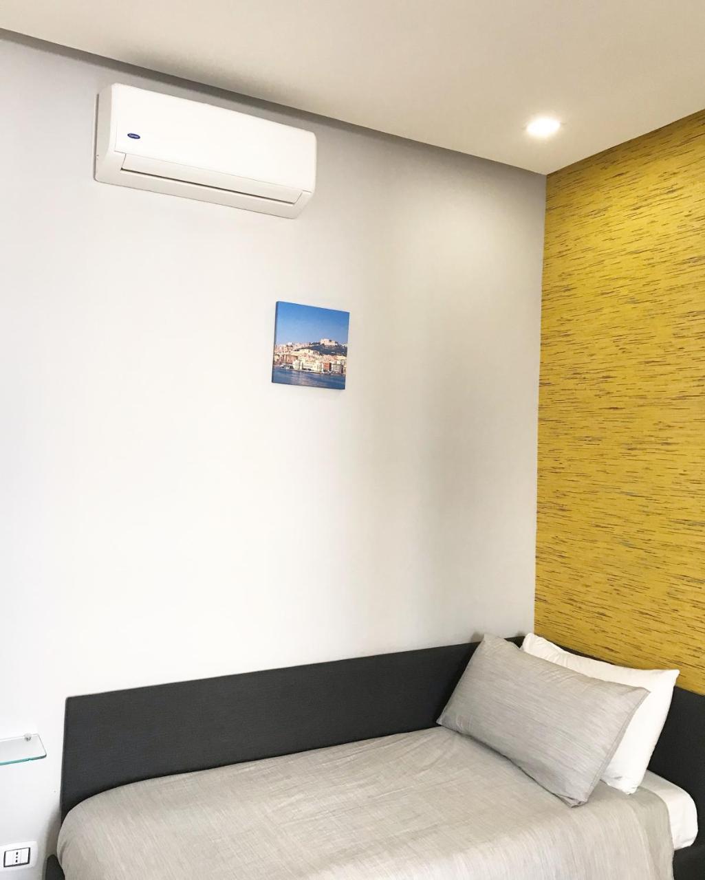 Terrazza Aragon Room And Spa Napoli Exterior foto